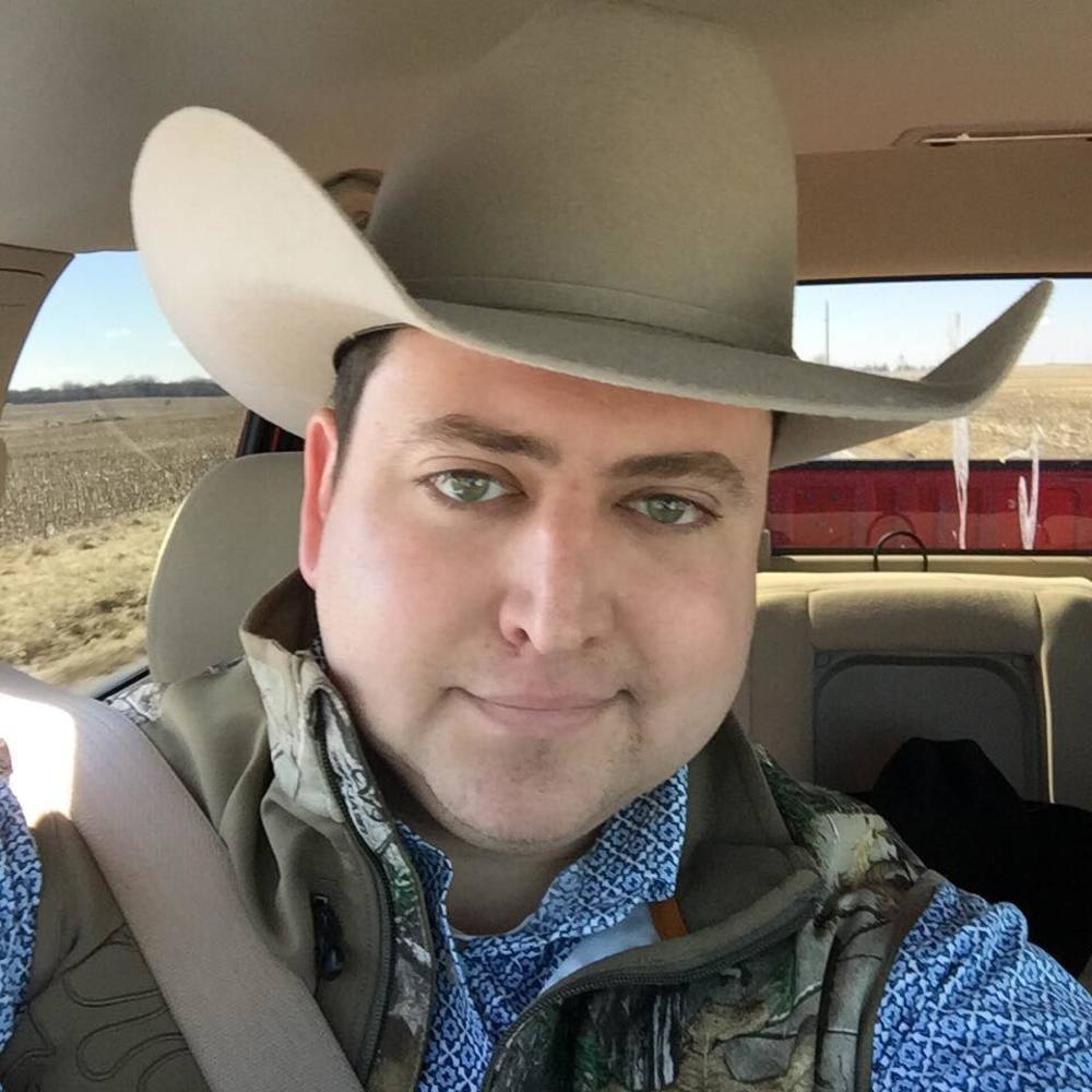 Meet your Posher, Evan
